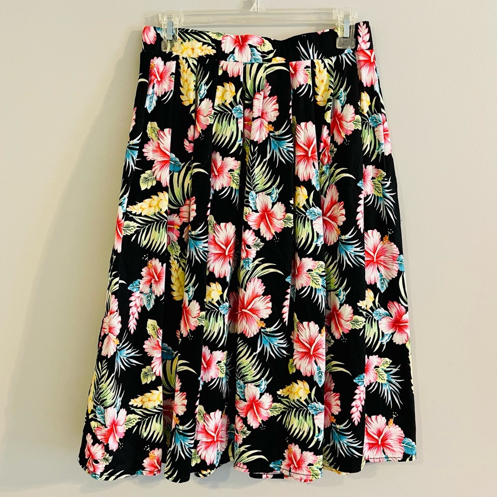 SSLR Red Hibiscus Knee Length Skirt